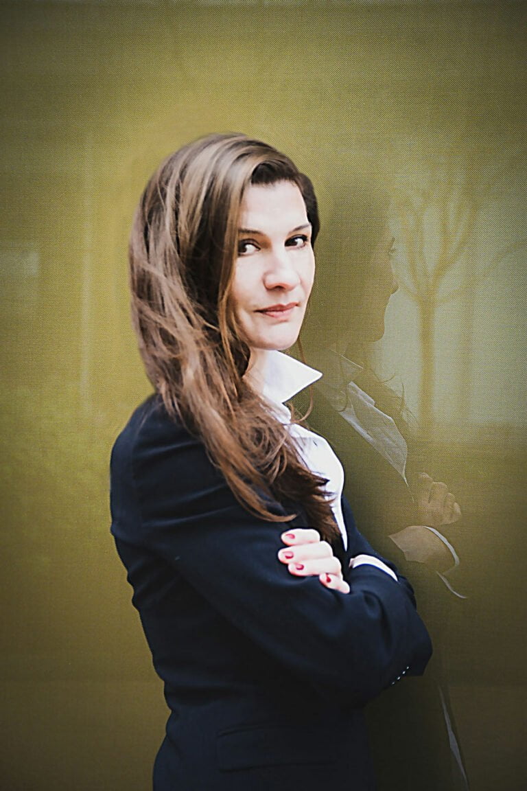 9067-claire-corporate-headshot-photographer-hampstead,-london-london