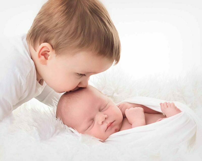 Family and newborn photographer in Hertfordshire